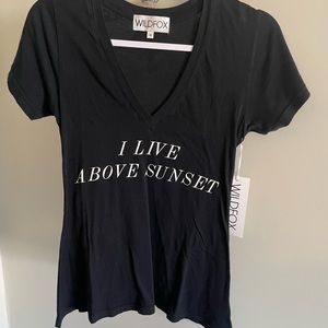 NWT Wildfox I Live Above Sunset V-neck Tee Shirt S